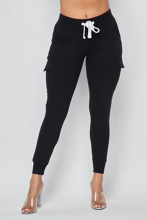 Fleece-Lined Cargo Sweatpants - Black - SohoGirl.com